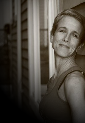 ���[����